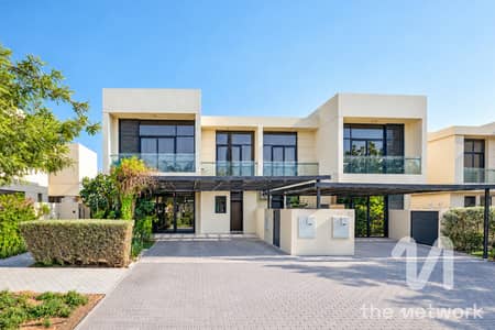 5 Slaapkamers Villa te Koop in DAMAC Hills, Dubai - Villa in DAMAC Hills,Queens Meadows, 5 slaapkamers, 6300000 AED - 16918574 5 Slaapkamers Villa te Koop in DAMAC Hills, Dubai - Villa in DAMAC Hills,Queens Meadows, 5 slaapkamers, 6300000 AED - 16918574