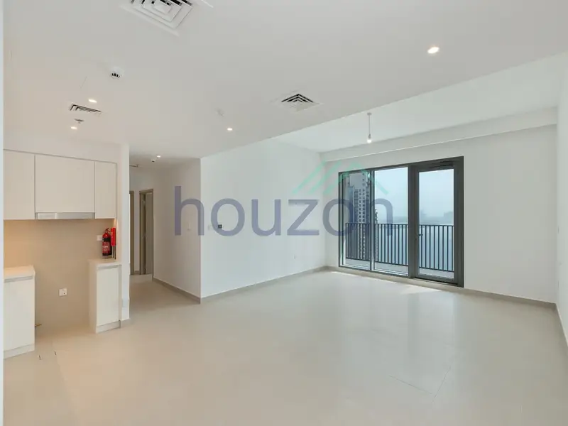 Modern + Elegant 2BR | Vacant | Sea & Marina View