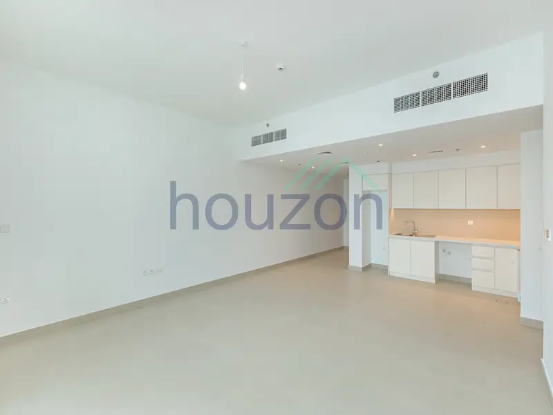 Modern + Elegant 2BR | Vacant | Sea & Marina View