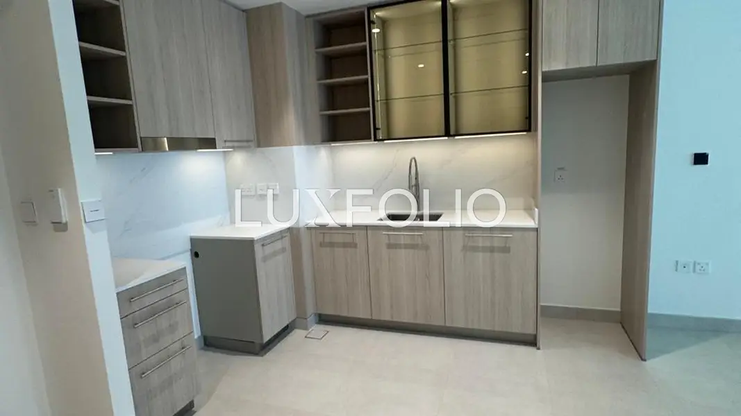 Brand New | Mid Floor | Vacant