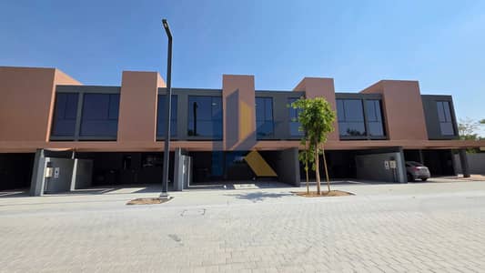 4 Schlafzimmer Townhouse zum Miete in Tilal City, Sharjah - 20261022_125824(1). jpg 4 Schlafzimmer Townhouse zum Miete in Tilal City, Sharjah - 20261022_125824(1). jpg