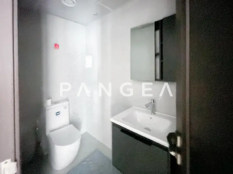 Fully Furnished | Open Layout | Investment