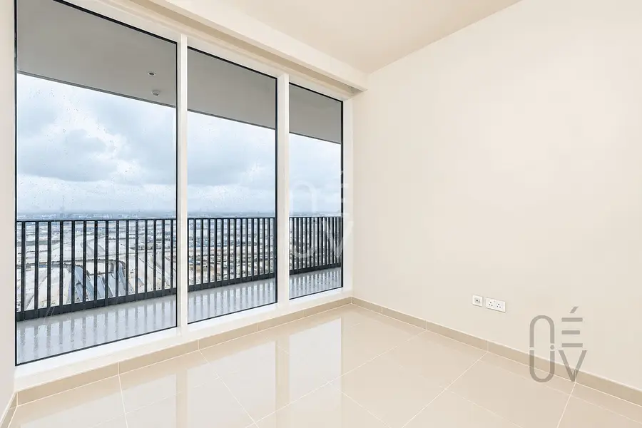 Spacious 2BR | Community View | Parkside