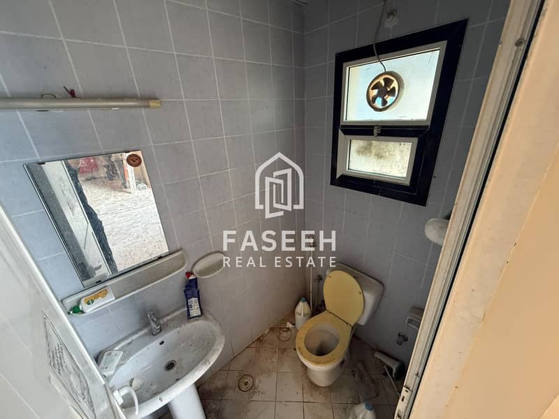 5 WhatsApp Image 2026-10-25 at 12.49. 39 PM (2). jpeg