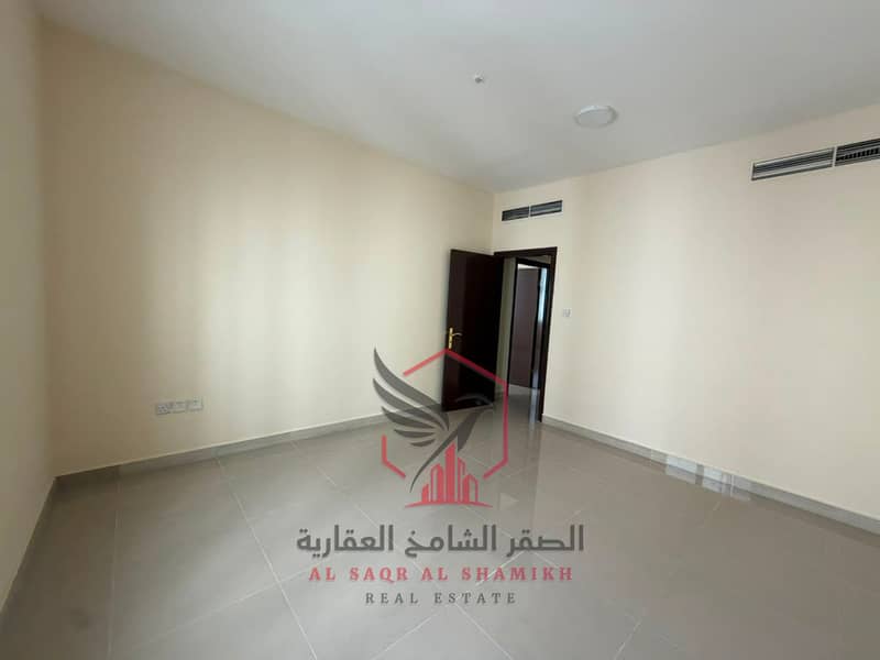 9 e87f6400-f34d-4dca-9828-c8350ddb2710. jpg