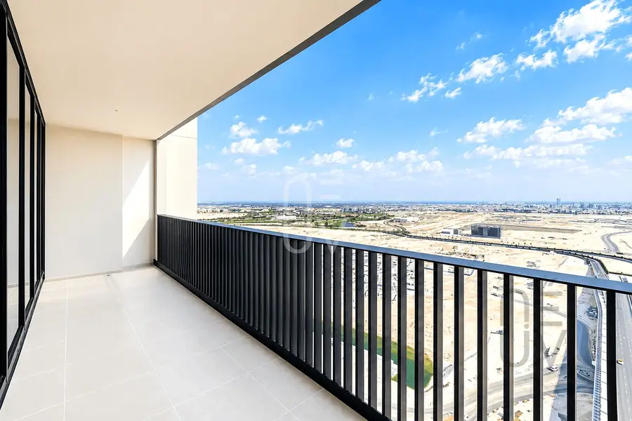 Spacious 2BR | Community View | Parkside