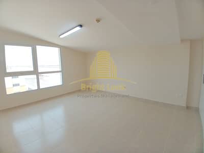 Studio for Rent in Rawdhat Abu Dhabi, Abu Dhabi - WhatsApp Image 2026-10-26 at 10.46. 35 (2). jpeg Studio for Rent in Rawdhat Abu Dhabi, Abu Dhabi - WhatsApp Image 2026-10-26 at 10.46. 35 (2). jpeg