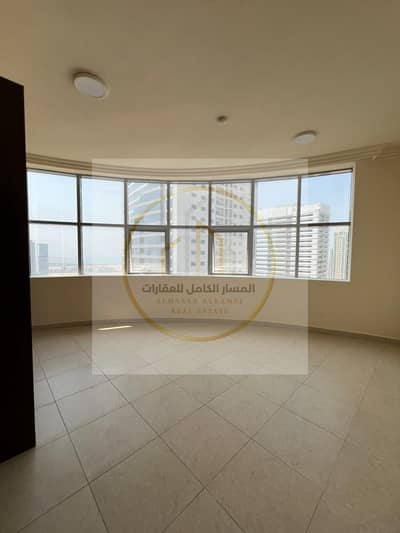 3 habitaciones Apartamento para en Alquiler en Al Khan, Sharjah - WhatsApp Image 2026-10-22 at 4.46. 57 PM (4). jpeg 3 habitaciones Apartamento para en Alquiler en Al Khan, Sharjah - WhatsApp Image 2026-10-22 at 4.46. 57 PM (4). jpeg