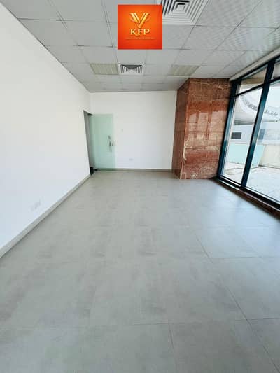Office in affitto a Deira, Dubai - WhatsApp Image 2026-10-26 at 12.33. 46 PM (3). jpeg Office in affitto a Deira, Dubai - WhatsApp Image 2026-10-26 at 12.33. 46 PM (3). jpeg