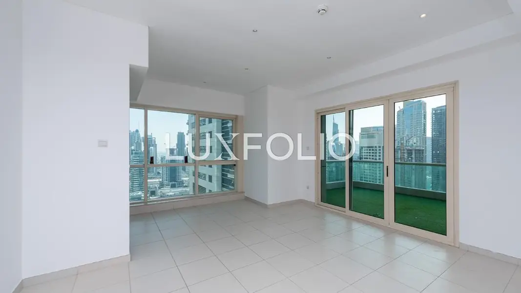 Unfurnished | Marina Sea View | Vacant Now