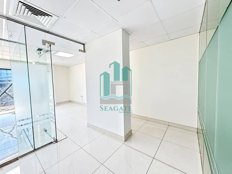 6 Minimalist Glass Office Interior. png
