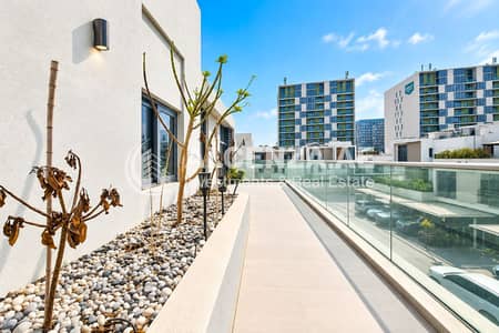 2 Bedroom Townhouse for Rent in Dubai South, Dubai - WhatsApp-Image-2026-10-26-at-11.30. 46-3. jpg. jpeg