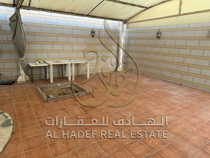Villa / Two floors / 5 bedrooms / 5,000 sq. ft. / 2 majlis (reception ...
