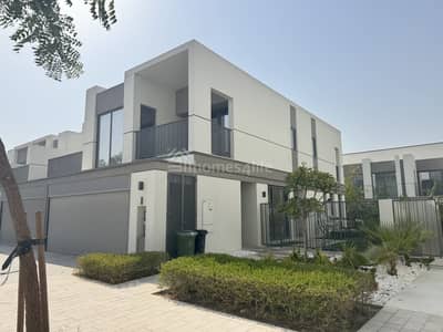 Townhouse de 4 chambres à à louer à Tilal Al Ghaf, Dubai - Maison de ville à Tilal Al Ghaf,Aura Gardens, 4 chambres, 285000 AED - 16982600 Townhouse de 4 chambres à à louer à Tilal Al Ghaf, Dubai - Maison de ville à Tilal Al Ghaf,Aura Gardens, 4 chambres, 285000 AED - 16982600