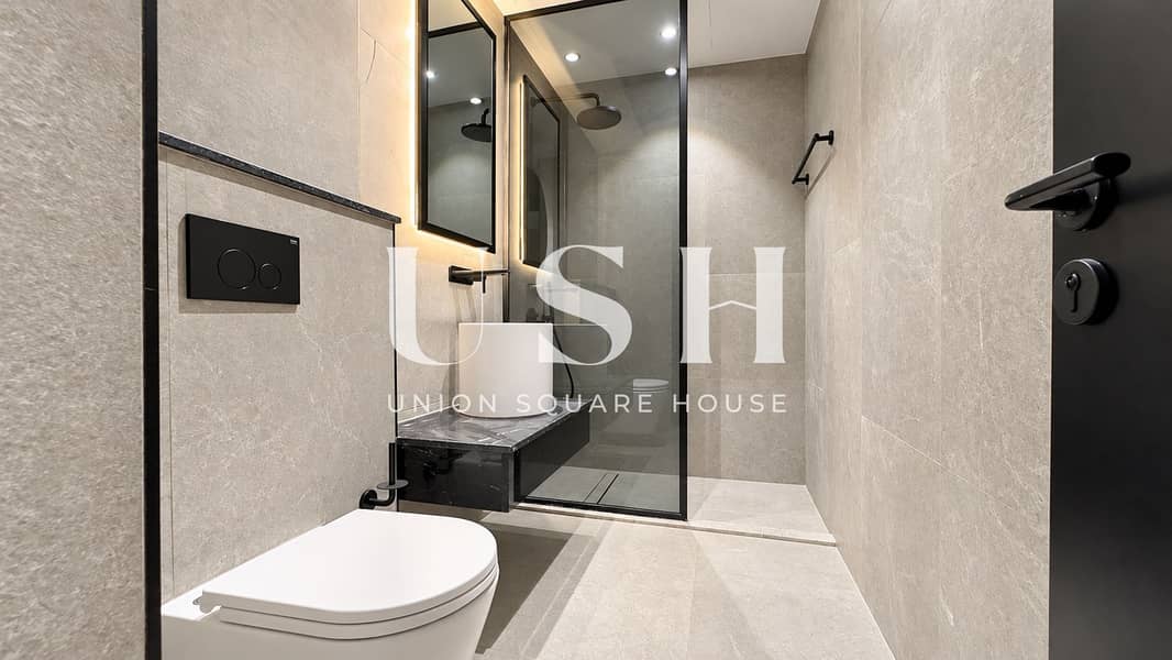 21 21. png