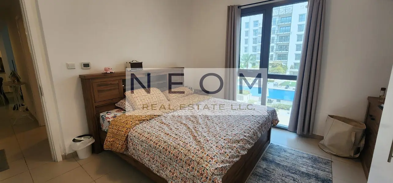 Vacant | Ready to Move-in | Pool View | 4 Cheque's