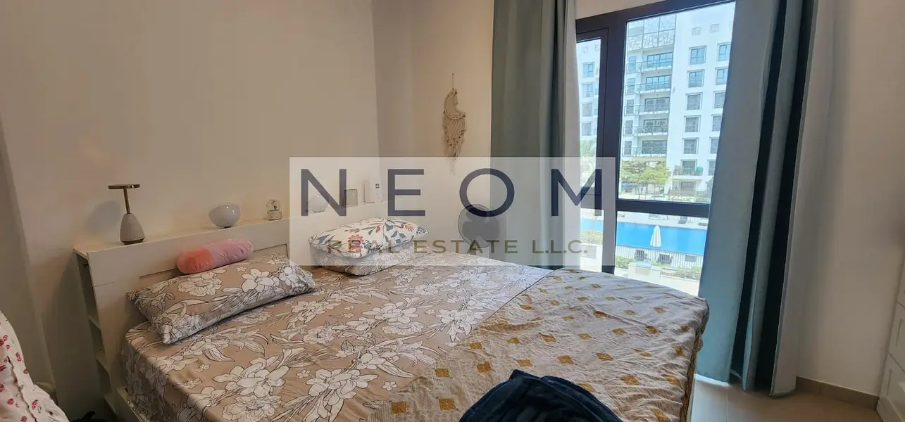 Vacant | Ready to Move-in | Pool View | 4 Cheque's