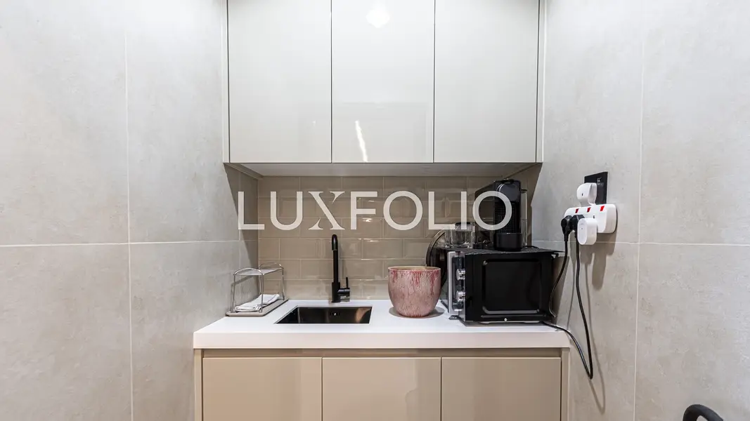 LUXURY FIT OUT | HIGH ROI | FURNISHED