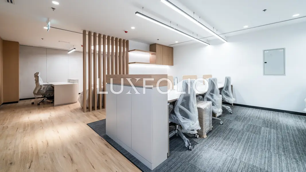 LAKE VIEW | LUXURY FITOUT | HIGH ROI