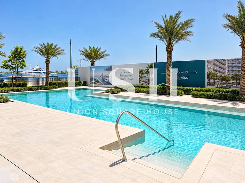 4 Sunlit Seaside Luxury Pool Retreat. png