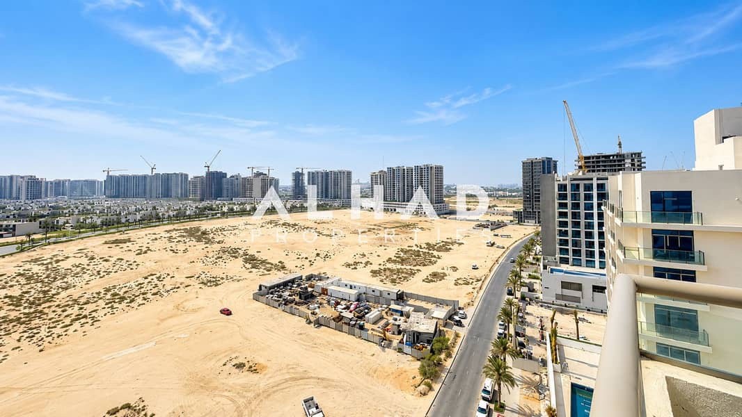 15 Desert City Under Construction. png