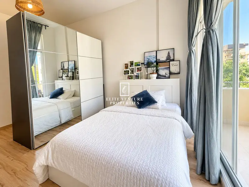 UPGRADED UNIT | VACANT ON TRANSFER | BIG LAYOUT