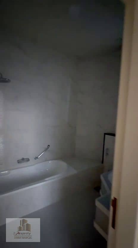 6 vlcsnap-2026-10-26-12h59m51s651. png