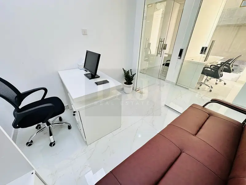 Boost Your Professional Image with Our Impressive Office Space Options