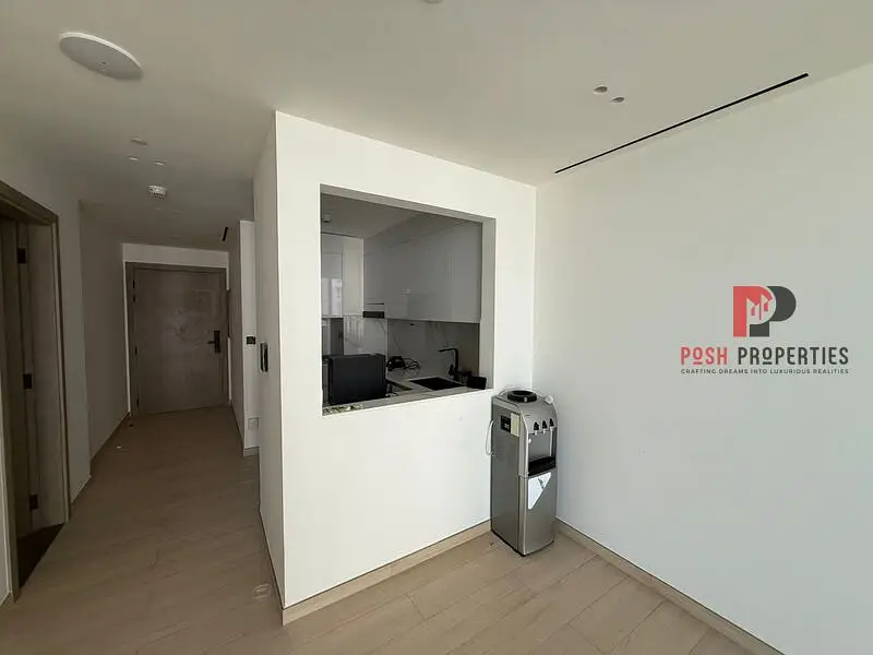 Premium location l Ready to move l Ready ROI