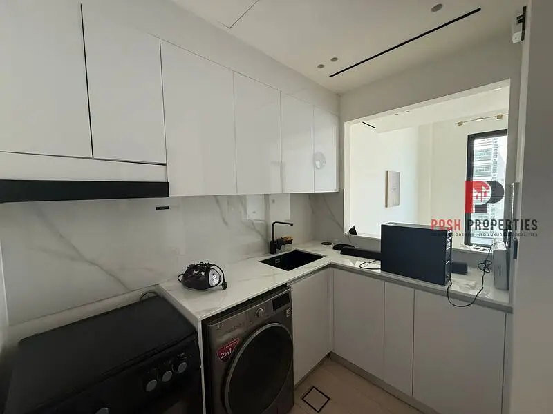 Premium location l Ready to move l Ready ROI