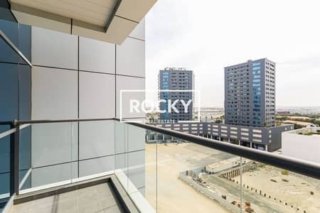 Appartement de 1 chambre à à louer à Business Bay, Dubai - ART 18 - balcony (2). jpg Appartement de 1 chambre à à louer à Business Bay, Dubai - ART 18 - balcony (2). jpg