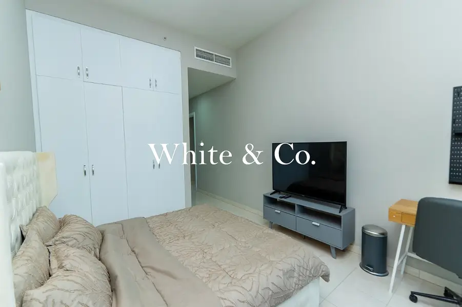 Fully Furnished | VOT | Partially Upgraded