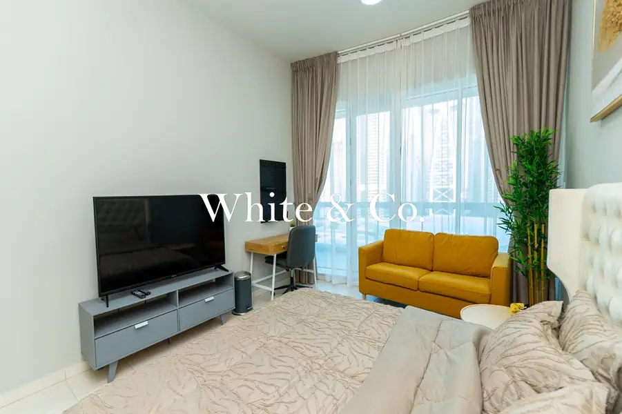 Fully Furnished | VOT | Partially Upgraded