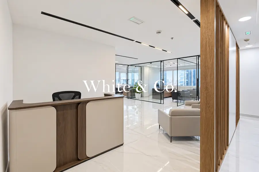 VACANT NOW | LUXURY FIT OUT | GRADE A |