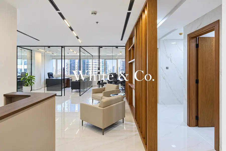 VACANT NOW | LUXURY FIT OUT | GRADE A |