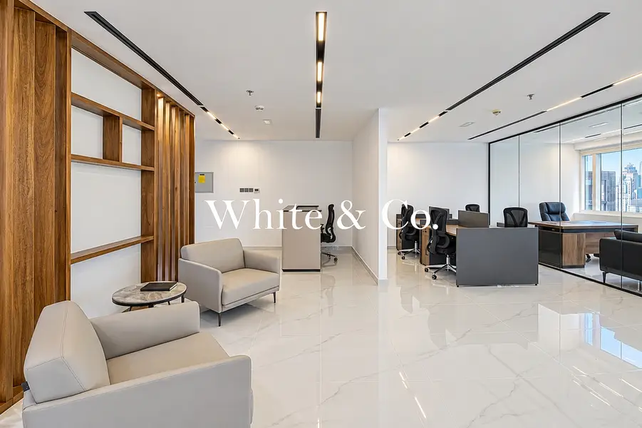 VACANT NOW | LUXURY FIT OUT | GRADE A |