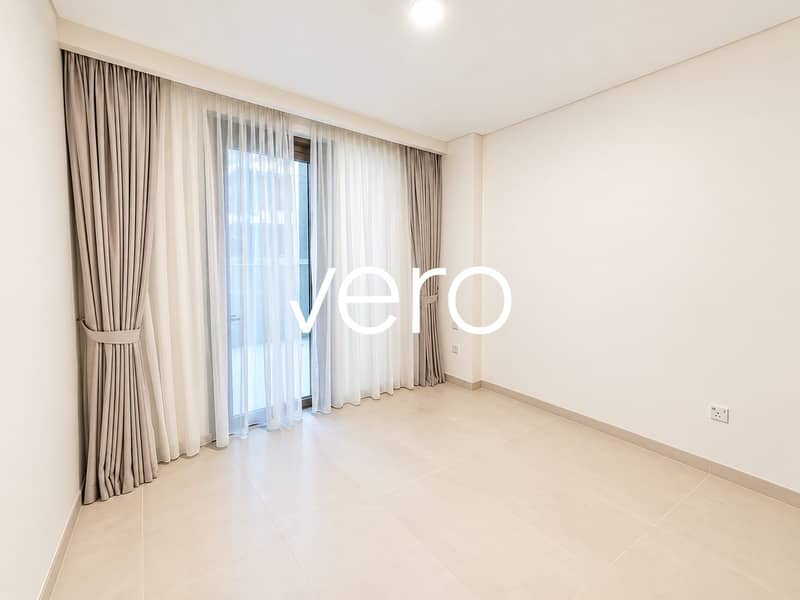 6 Photo 6