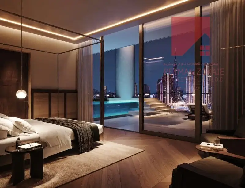 AN ADDRESS THAT SPEAKS FOR ITSELF | ULTRA-LUXURY WATERFRONT LIVING