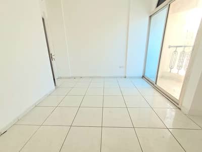 1 habitación Apartamento para en Alquiler en Muwaileh Commercial, Sharjah - 2123. jpg