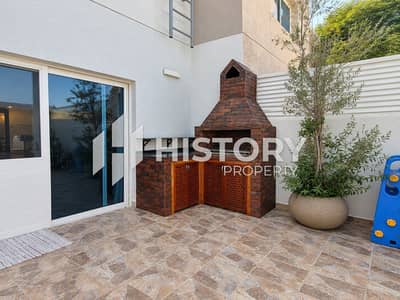 فیلا 3 غرف نوم للبيع في الريف، أبوظبي - فیلا في فلل الريف،الريف 3 غرف 2260000 درهم - 16849478