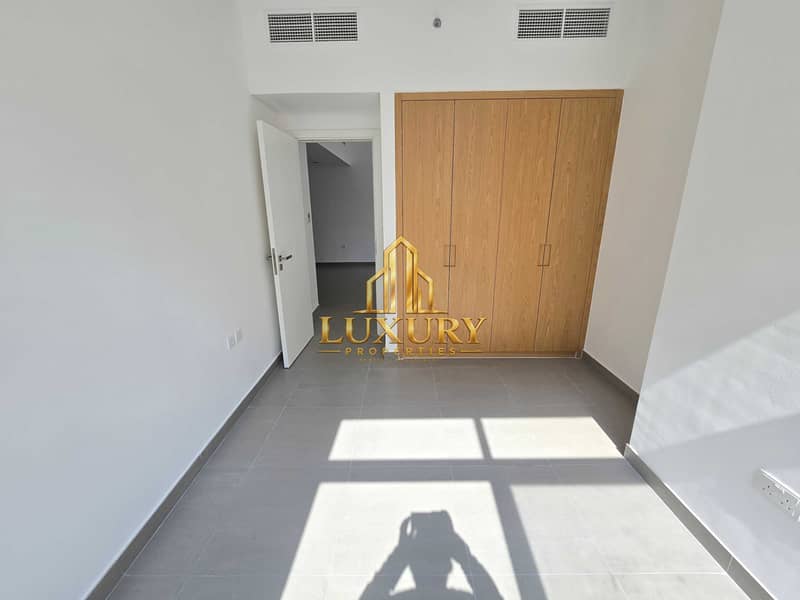5 Spacious 1BHK Apartment | Comfortable Living | Excellent Layout