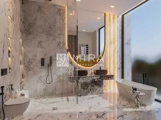 Luxury 6BR Villa | District 11 | Private Pool