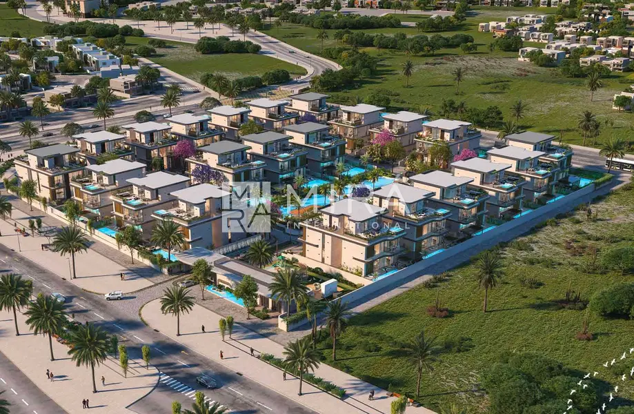 Luxury 6BR Villa | District 11 | Private Pool