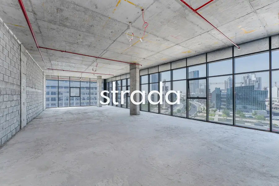 Vacant | Ready office | Corner | Brand new
