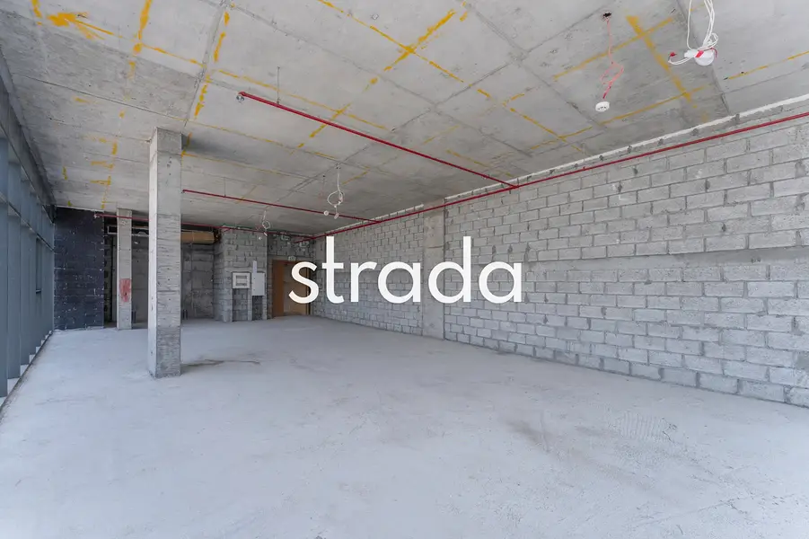 Vacant | Ready office | Corner | Brand new