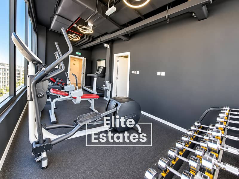 10 Modern Industrial Gym Interior. png