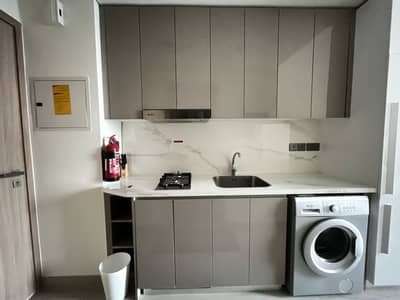 Studio te Huur in Meydan, Dubai - Appartement in Meydan,Azizi Riviera,Azizi Riviera 14, 42000 AED - 16984417 Studio te Huur in Meydan, Dubai - Appartement in Meydan,Azizi Riviera,Azizi Riviera 14, 42000 AED - 16984417
