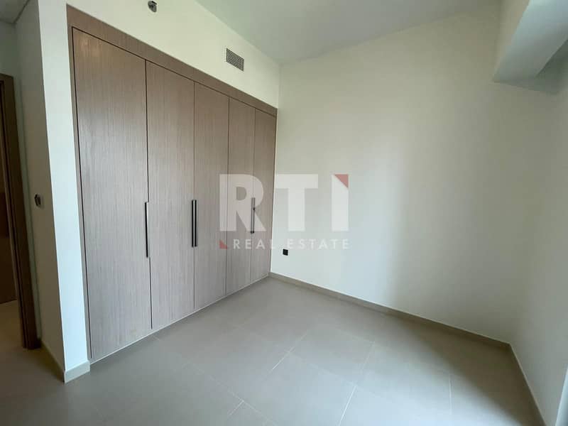 6 Image 6