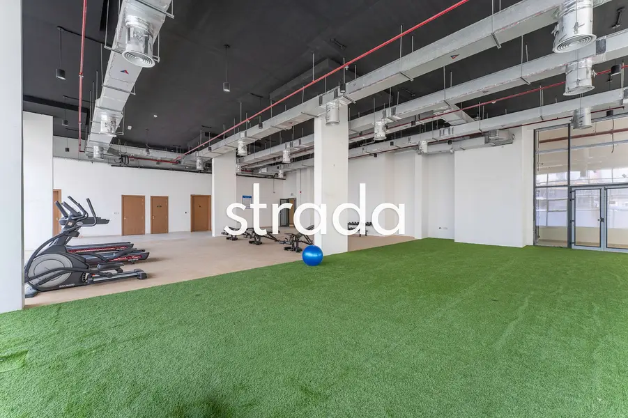 High floor | Corner office | Vacant | Ready