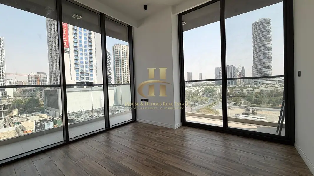 Ready to Invest-Long-Term Potential-Luxury Living